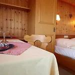 Hoehenpension Glashuette Fruehstueckspension Garni Hotel Bonndorf im Schwarzwald